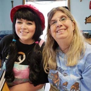 Meet your Posher, Luna